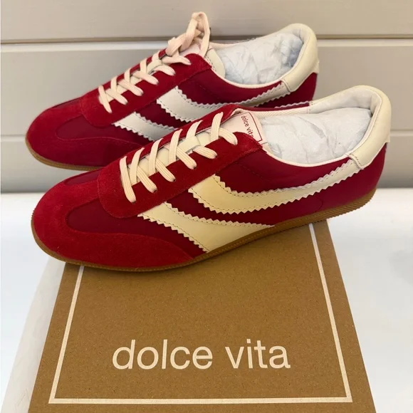 Dolce Vita Limit Sneakers - Crimson - Picture 5 of 9